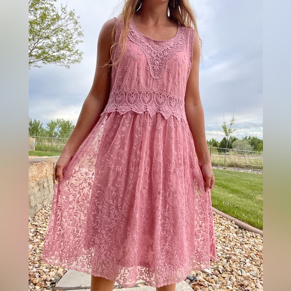 Sundance pink crochet tulle sleeveless dress - Picture 3 of 14